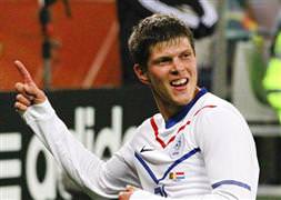 Ünlü futbolcu Fener'i reddetti