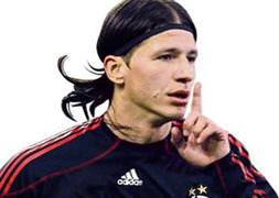 Sırp golcüden müjdeli haber