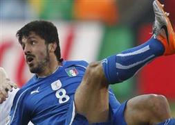Milan'ın yıldızı G.Saray yolunda