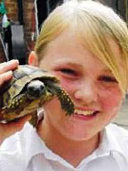 2 yıl kaçtı 2.5 km gitti