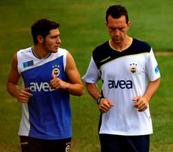 Santos ve Gönül hazır Özer'in 15 günü var