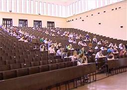 KPSS’nin öğleden sonra oturumu sona erdi