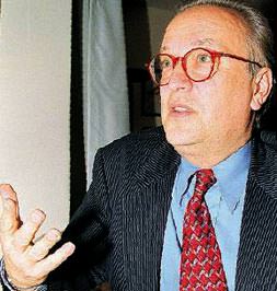 AB’den anayasa dersi