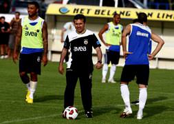 Gümbür gümbür geliyoruz