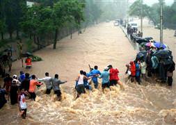 Hindistan’da muson yağmurları: 11 ölü