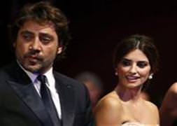 Penelope Cruz evlendi