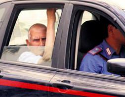 İtalya’da tarihi mafya operasyonu