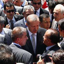 Erdoğan: Lafla milliyetçilik olmaz