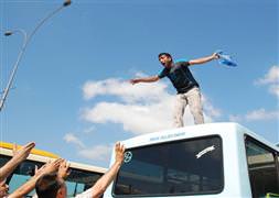 Minibüsçüler eylemde