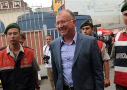 Emekli generalden korkunç teklif!