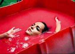 Klip çekiminde alerji oldu