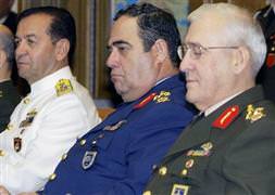 Balyoz'da 102 kişiye tutuklama kararı