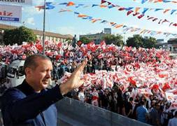 Başbakan:"Biz bu yola beyaz kefenimizle çıktık"