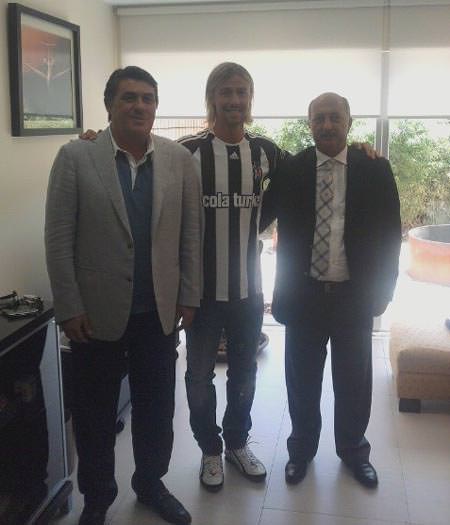 İşte Beşiktaş formalı Guti-1