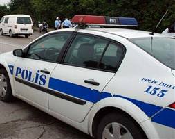 Hatay'da polis otosu tarandı
