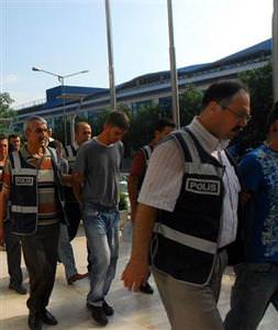 53 kişiden 24'ü serbest bırakıldı
