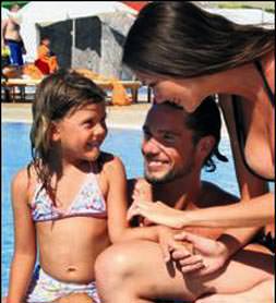 Aile hayatı yaşatıyor