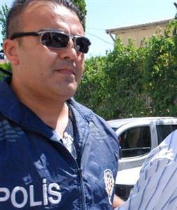 Kendini "Başsavcı" olarak tanıtıyordu