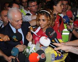 Milli Atletlerimiz yurda döndü