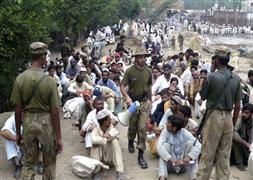 Pakistan'da ölü sayısı 61'e yükseldi