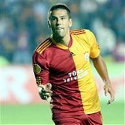 Baros 2 yıl daha Aslan