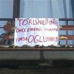 Kılıçdaroğlu’na pankart şoku