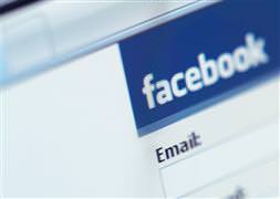 Facebook kullanıcıları kimlik değiştirecek