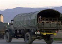 Askeri araç devrildi: 2 şehit