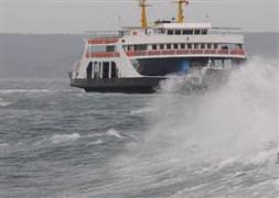 İDO'dan seferlere rüzgar iptali