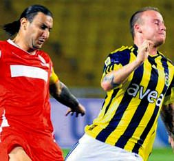 Aykut Kocaman’ın iki kozu