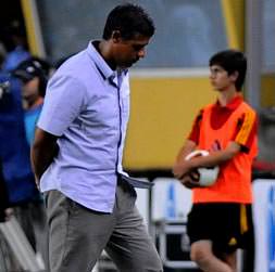 Rijkaard’la bu iş gitmez