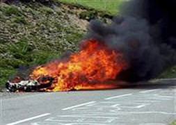 Ferrari laneti sürüyor!