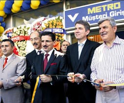 15’inci Metro Kocaeli’de açıldı, 300 kişi işe kavuştu
