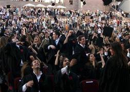 Üniversitelere kayıtlar yarın başlıyor