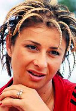 Hem podyumda hem futbolda bir numara