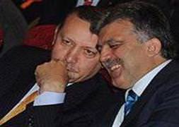 Blair'den Gül ve Erdoğan'a övgü