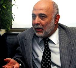 Polat Kartal’ı kıskanıyor!