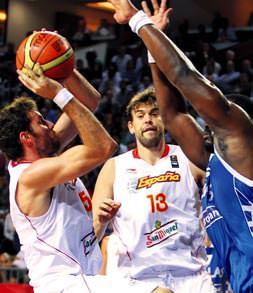 İspanya son 8'de Yunan nakavt