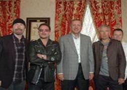 Başbakan U2 ile görüştü!