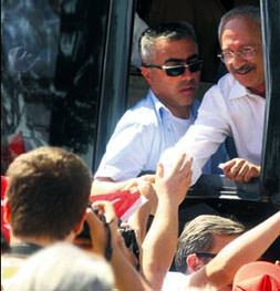 Şimdi de Özal tartışması