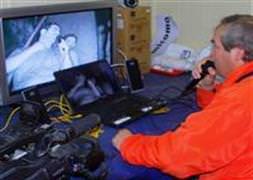 Şilili madenciler yorgun ve öfkeli