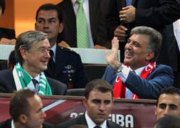 Abdullah Gül'den Meksika şov!