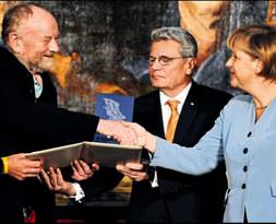 O karikatüriste ödül