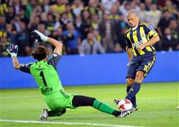 FB ile BJK arasında 6 fark!