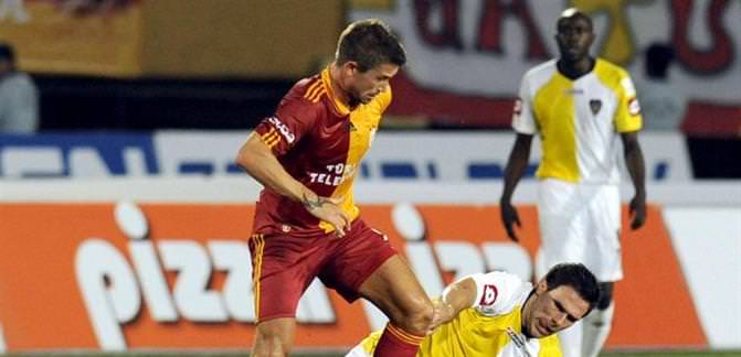 Kewell, Neill ve Jedinak’a davet