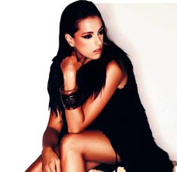 Eleştirilere ateş püskürdü