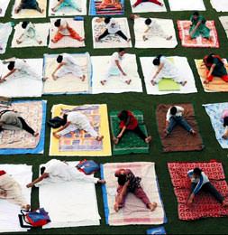 Sağlık için toplu yoga