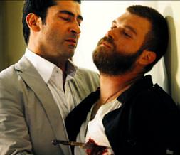 Kalbimizden vurulduk!