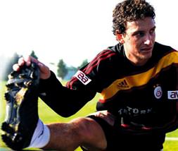 Hayalet Elano idmana çıktı