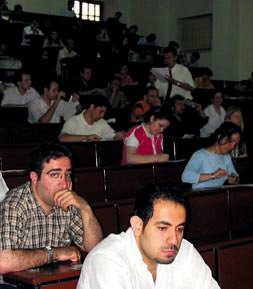 Parayı bastılar dili söktüler